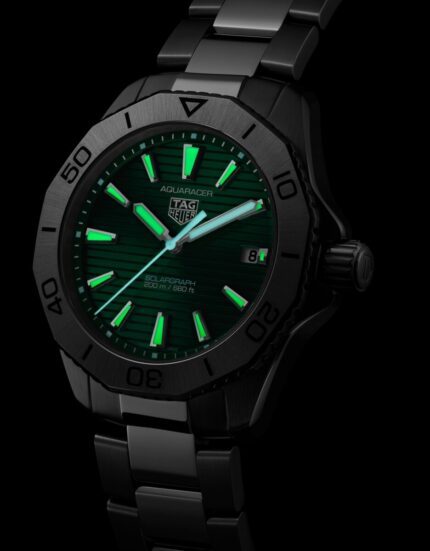 TAG Heuer Aquaracer Professional
